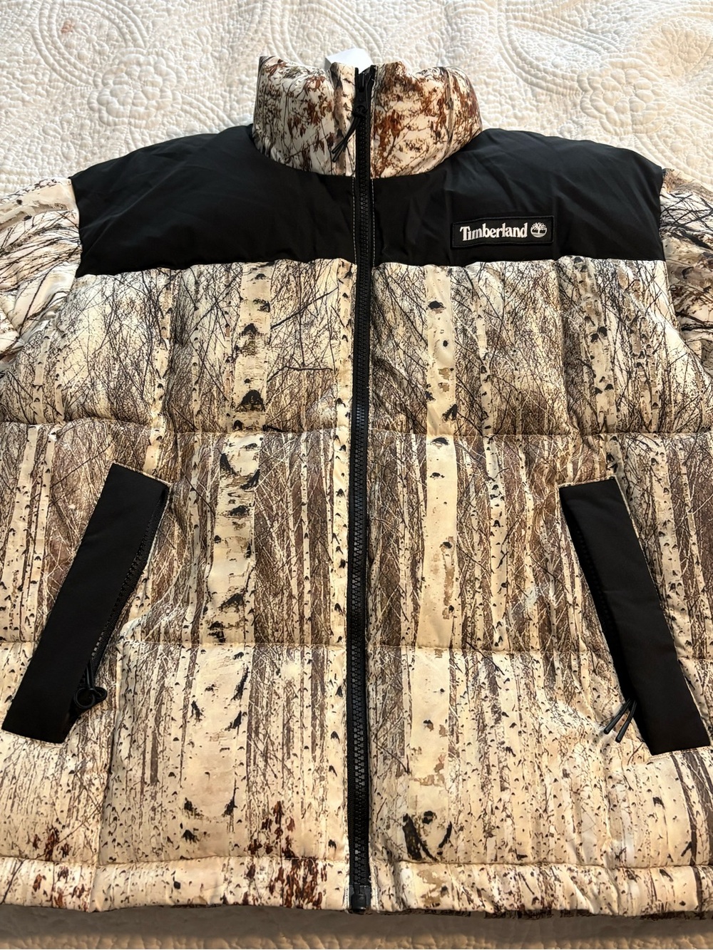 Timberland Men's Birch-Print Puffer Jacket in Black and Cream